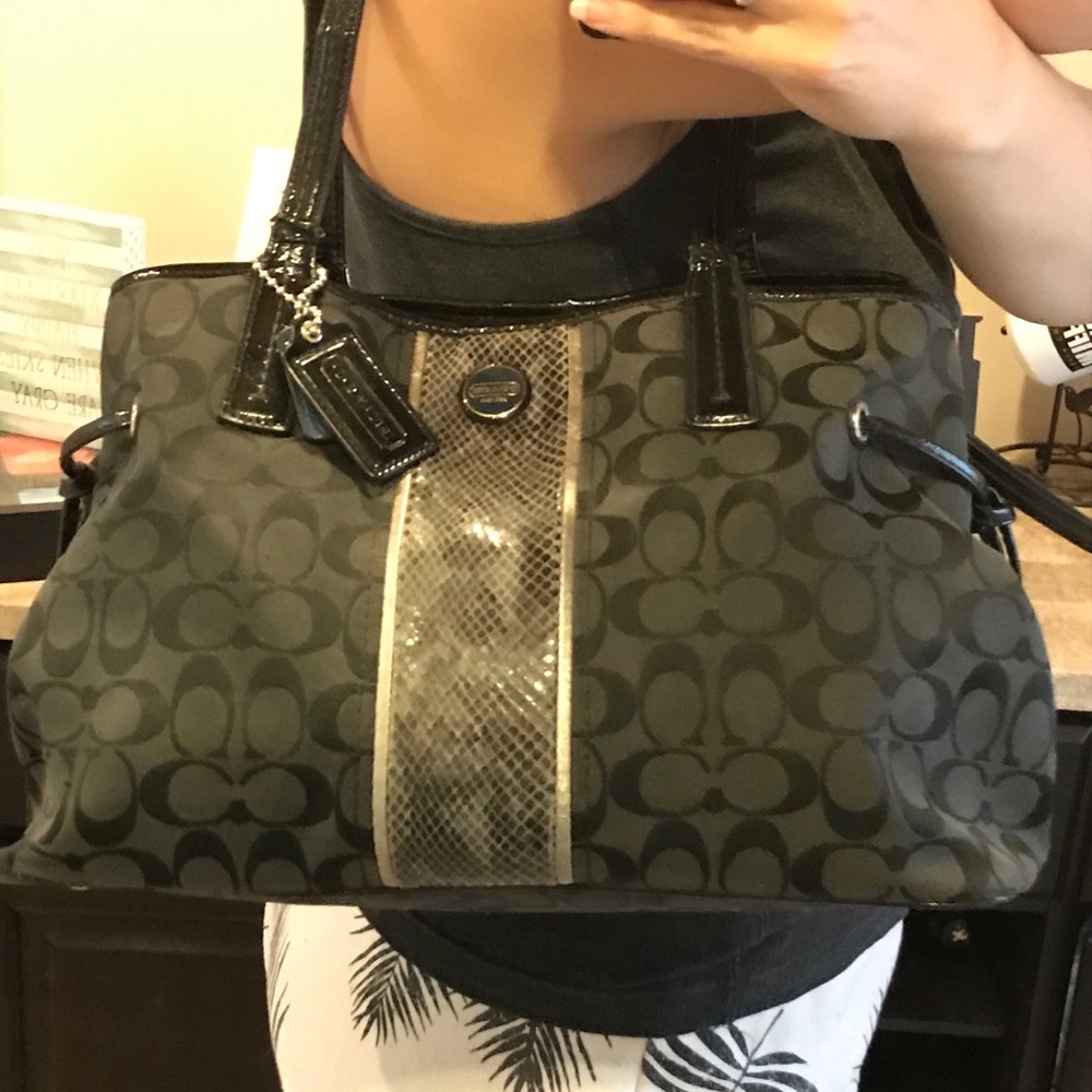 Black and silver Coach shoulder bag tote.